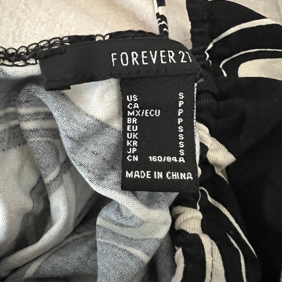 FOREVER22 Halter Mini Dress - Picture 3 of 3